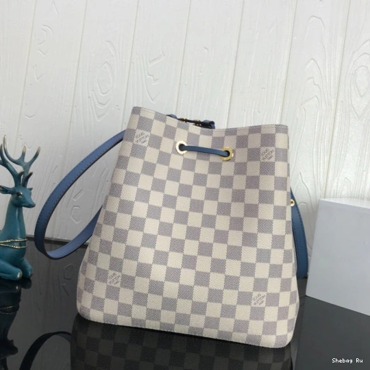 Vuitton NEO Louis NOE 0806